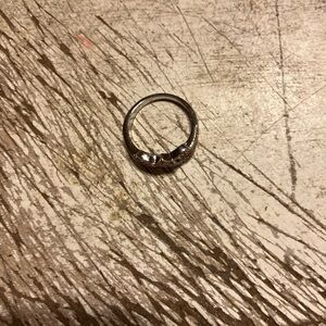 Elegant Silver Women's Ring